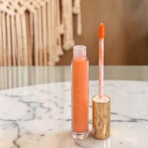 Josie Maran Argan Natural Volume Lip Gloss in Pirouette Shade Full Size